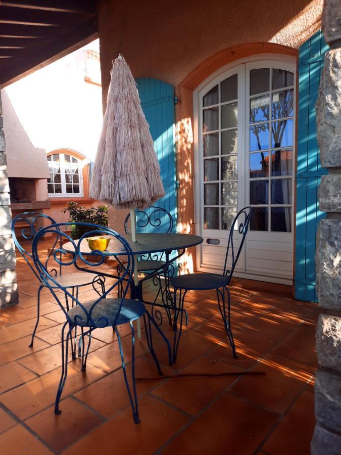 Domaine Des Pins Villa Saint-Estève Exterior foto
