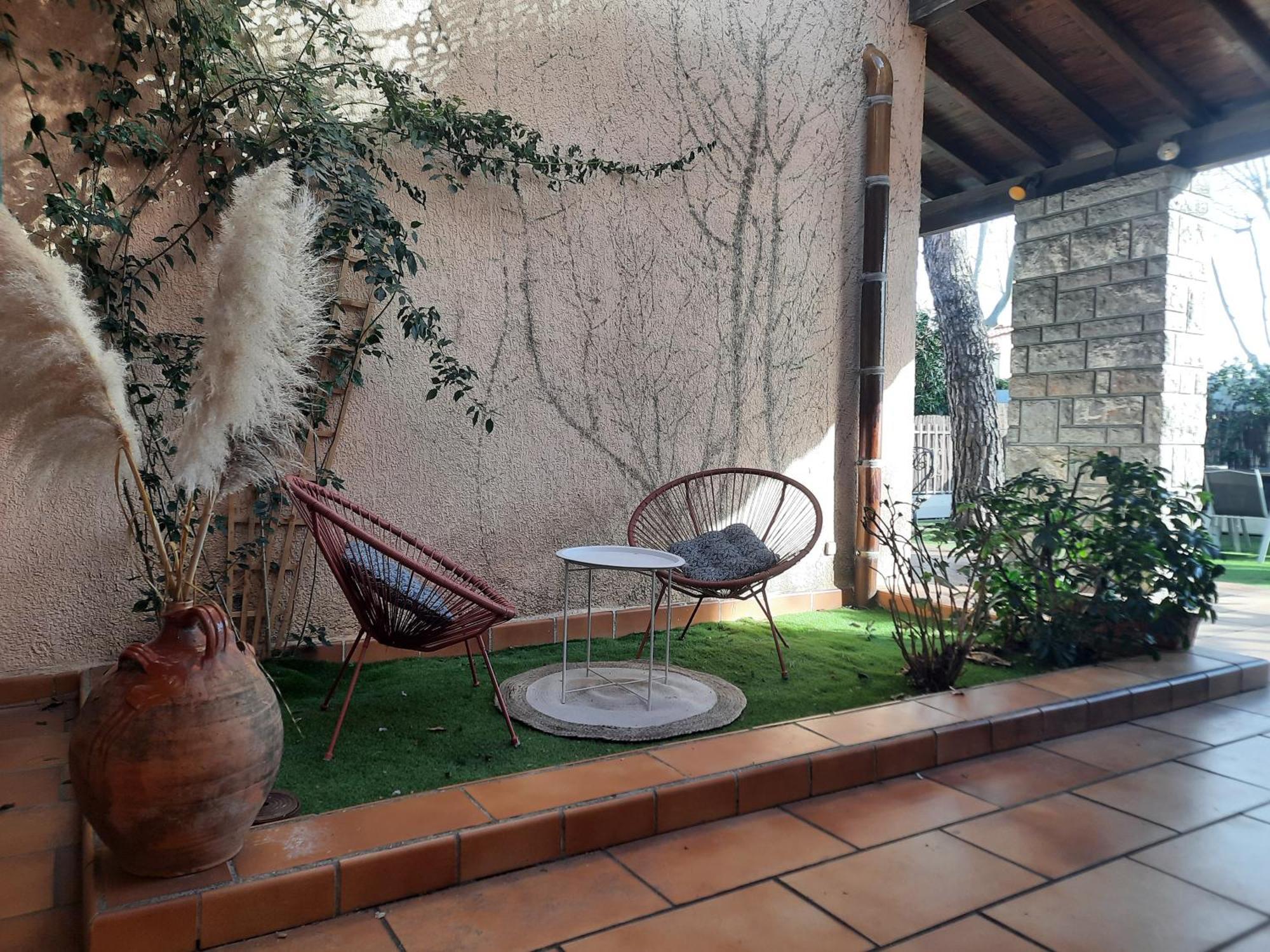 Domaine Des Pins Villa Saint-Estève Exterior foto